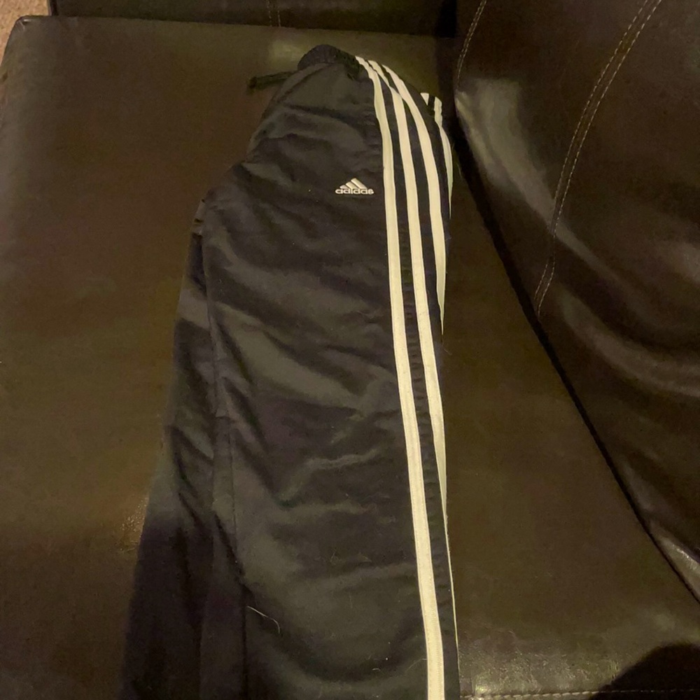 Addidas pants in really good condition